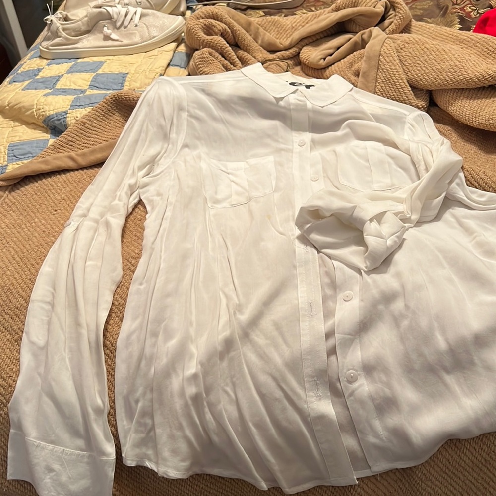 Old Navy white long sleeve blouse